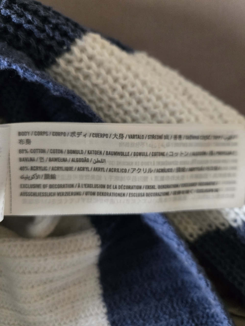 Hollister Cropped Striped Crewneck Sweater - Navy & White - Picture 4 of 5